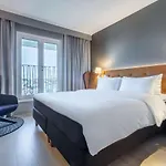 فندق راديسون بلو أتلانتيك شتافنجر 4*